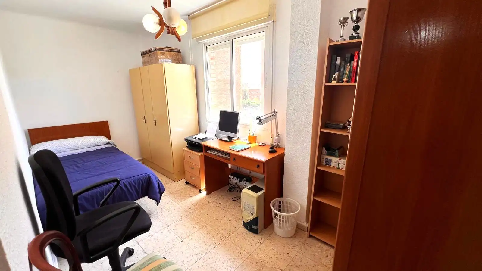 Habitación de Piso en venta en Badajoz con Aire acondicionado, Calefacción y Terraza