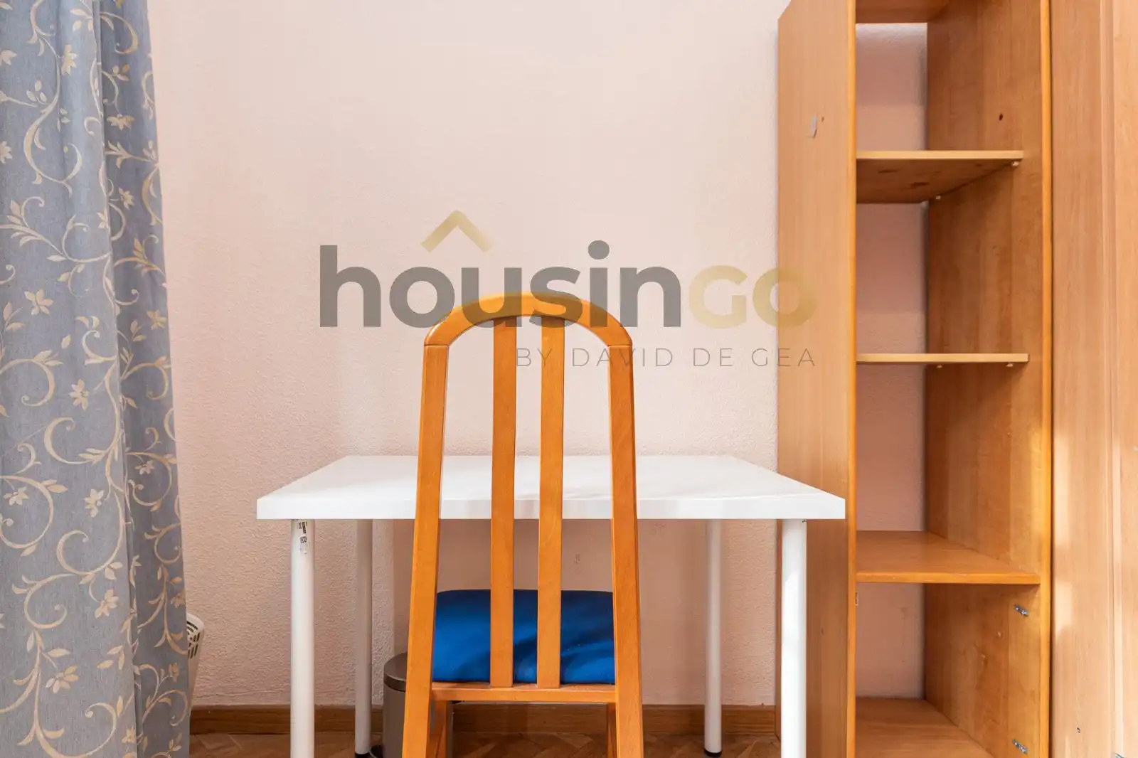 Flat for rent in Madrid  with Heating, Parquet flooring and Furnished
