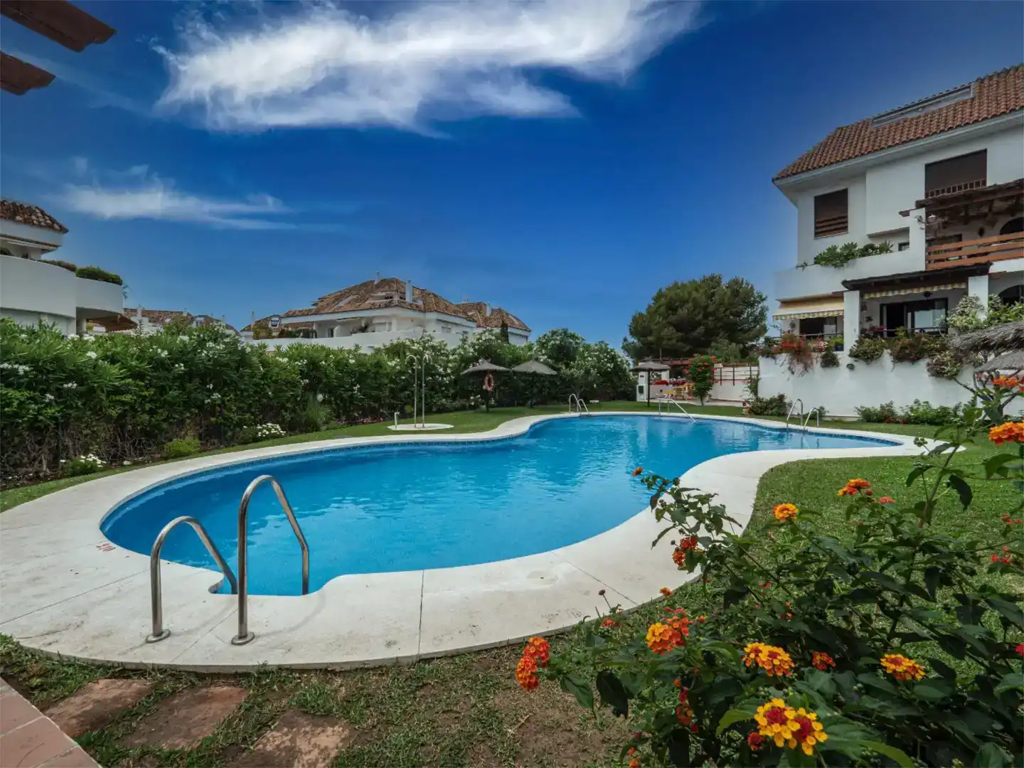 Piscina de Apartament en venda en Marbella amb Aire condicionat i Piscina