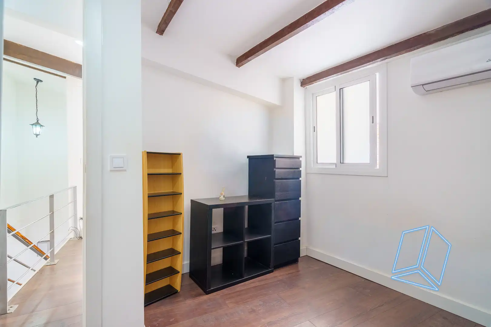Schlafzimmer von Erdgeschoss zum Verkauf in Barcelona mit Terrasse