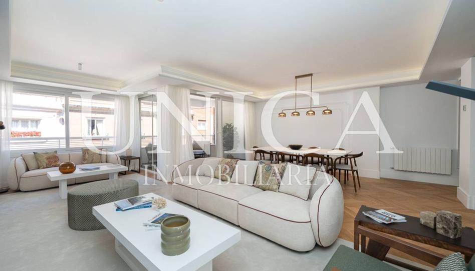 Photo 1 of Flat for sale in Recoletos, Madrid