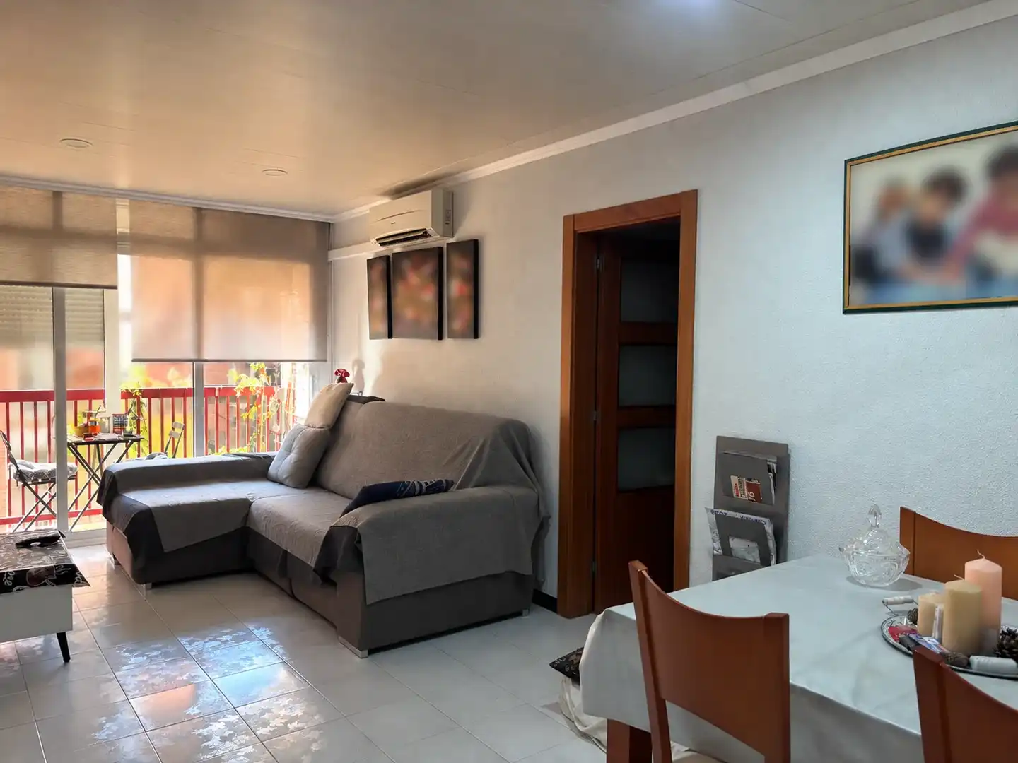 Apartament amb terrassa en venda a Cerdanyola, imagen 2