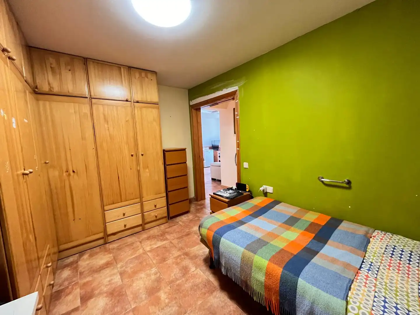 Habitación de Casa o chalet en venta en Vilanova i la Geltrú con Calefacción, Terraza y Piscina