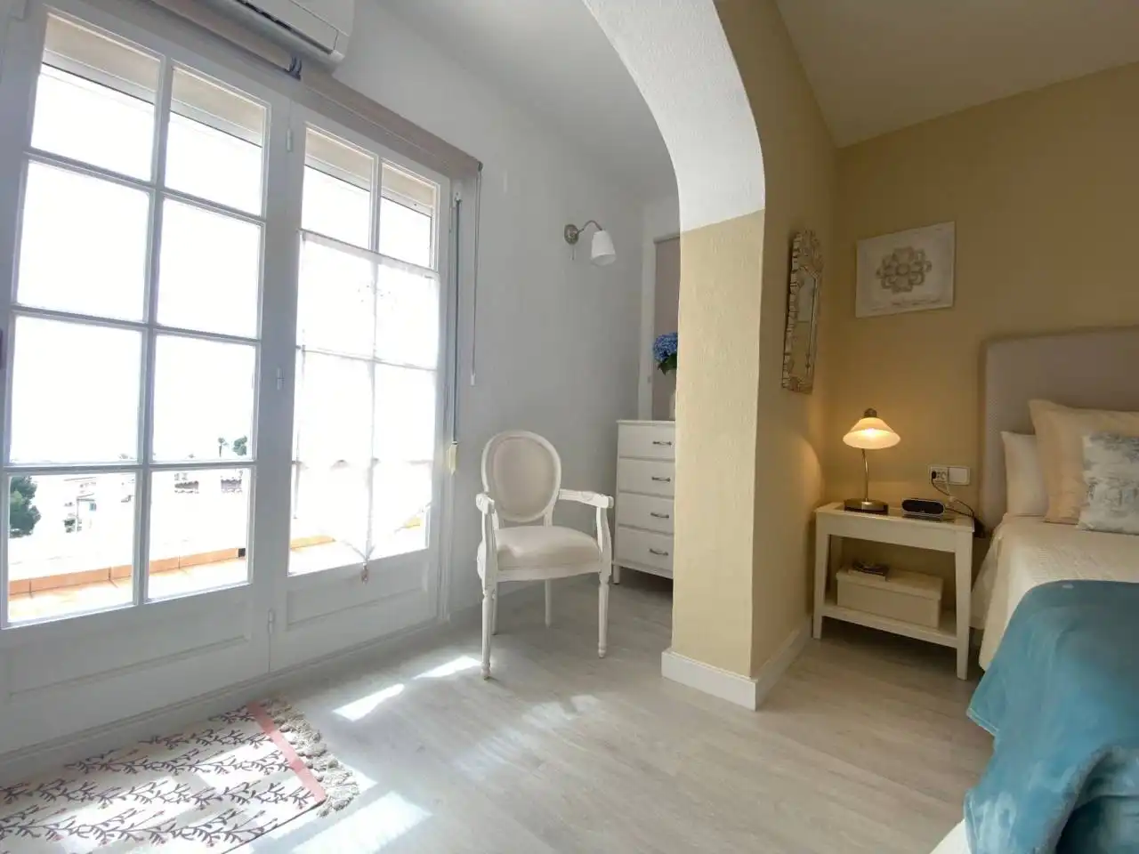 Habitación de Casa adosada en venta en Mont-roig del Camp con Aire acondicionado, Parquet y Terraza