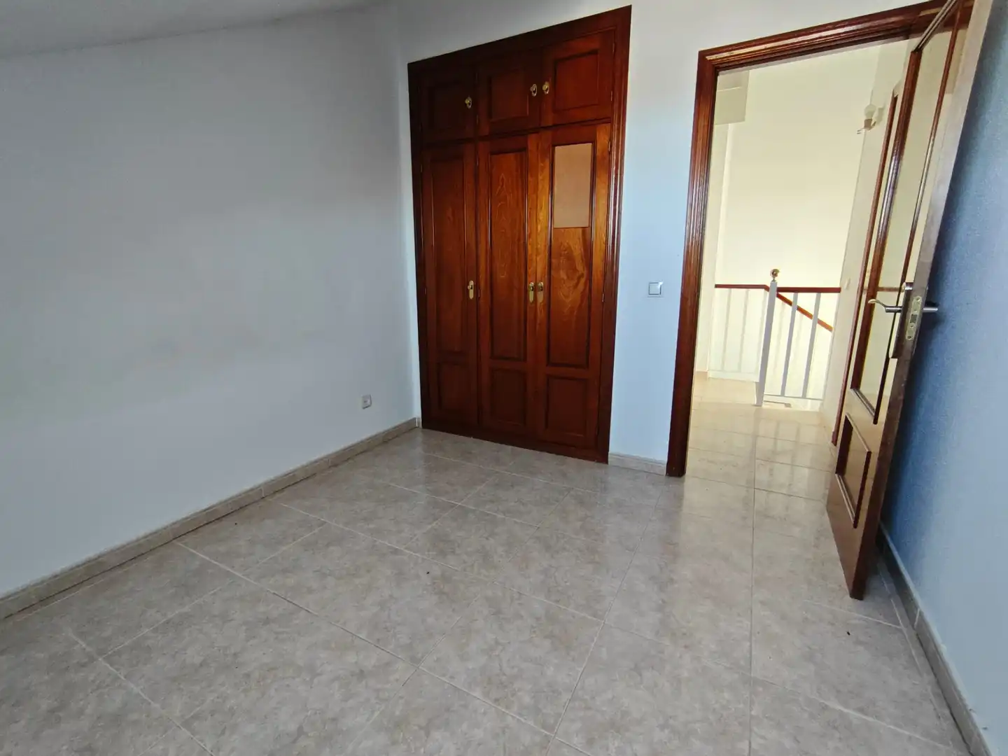 Dúplex en venda en Sevilla la Nueva amb Aire condicionat, Calefacció i Jardí privat