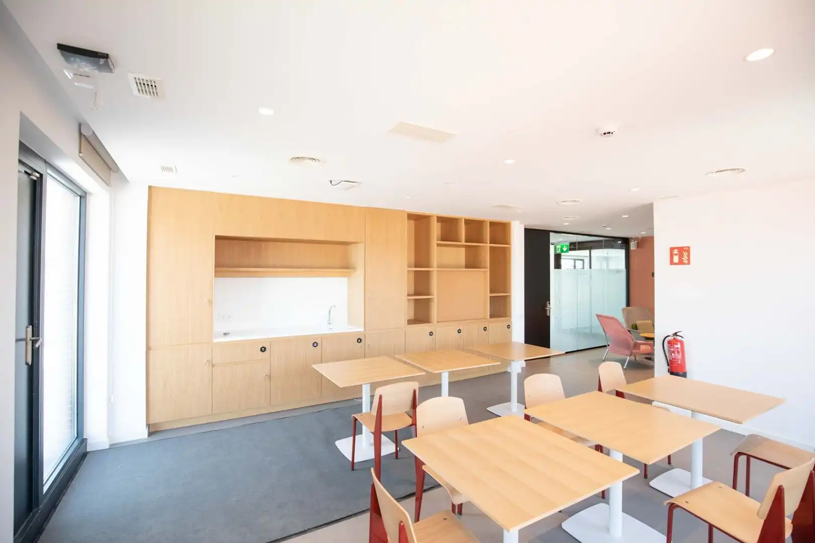 Mixed residential with lift to rent in Sant Martí, imagen 14