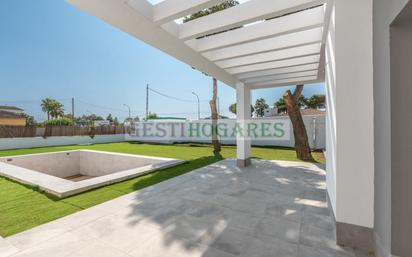 Terrace of House or chalet for sale in Chiclana de la Frontera