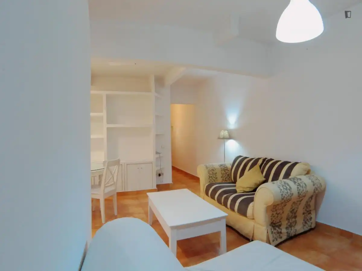 Apartments for rent in Trafalgar