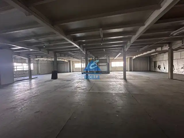Industrial building for sale in Polígono Industrial Trapaga-Ugarte Poligonoa 9, imagen 2