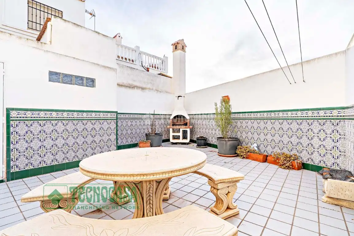 Maison avec terrasse à vendre à Roquetas de Mar ciudad, imagen 7