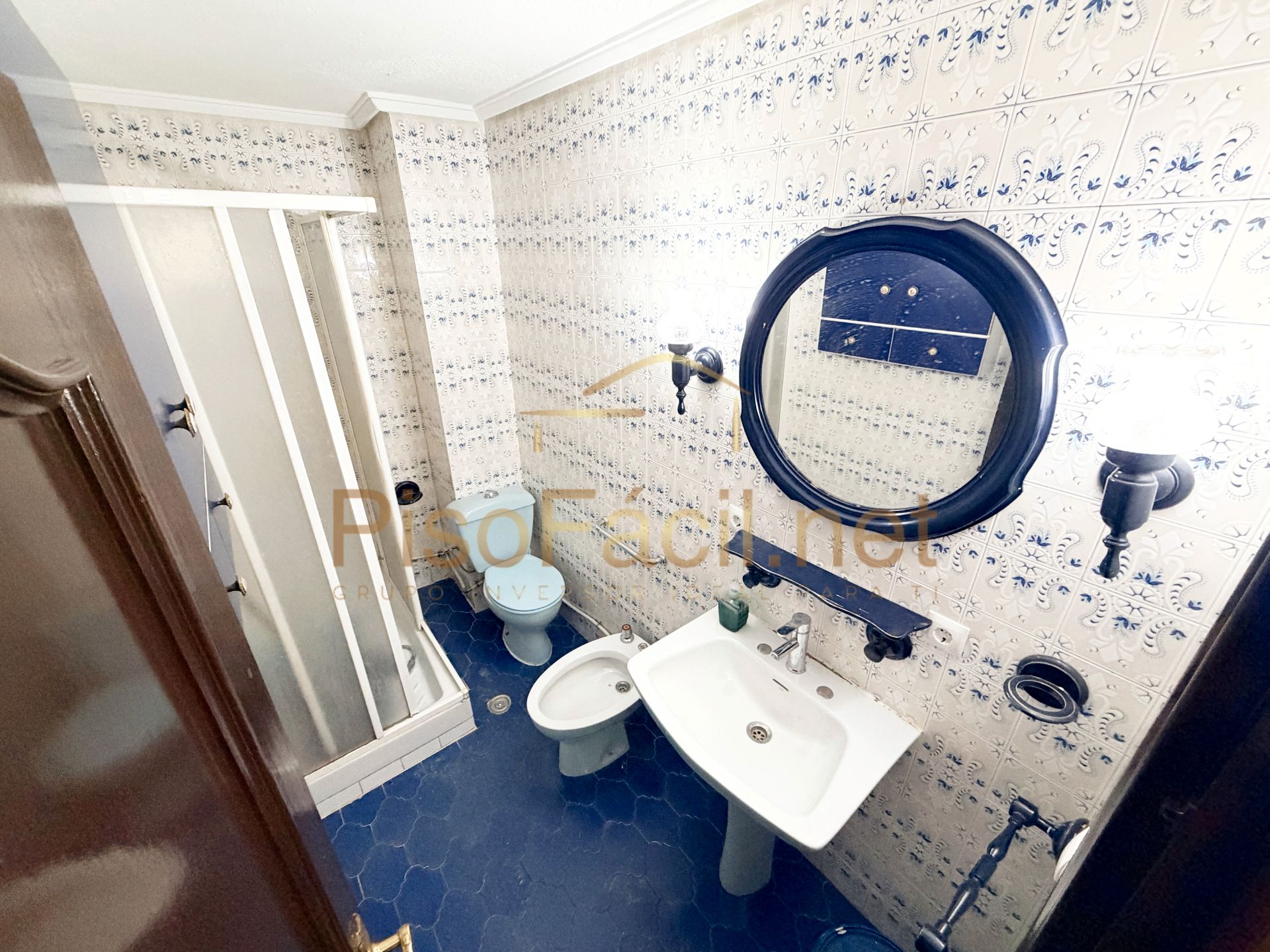 Bathroom of Flat for sale in Parla  with Heating, Terrace and Oven