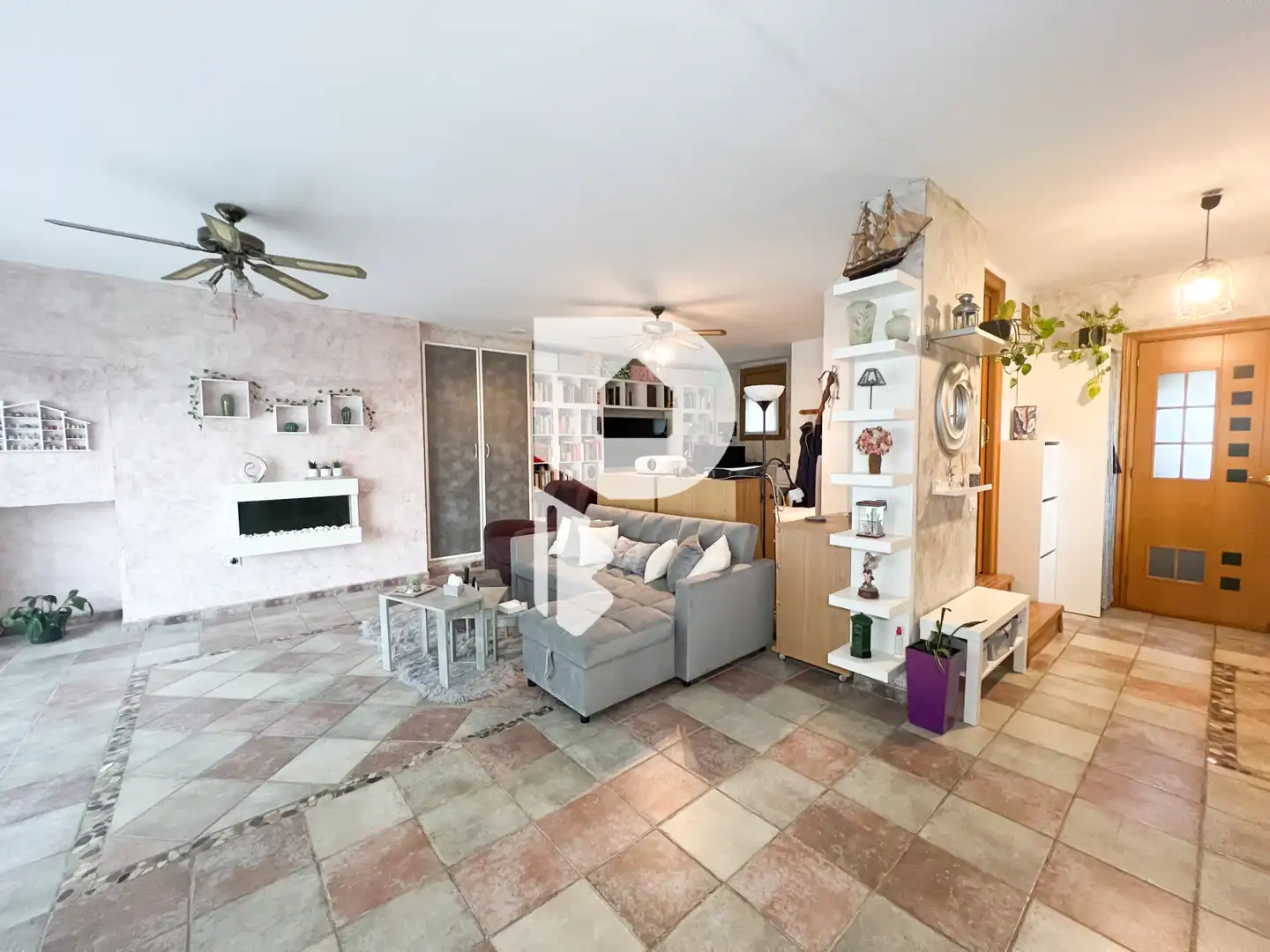 Sala de estar de Casa o chalet en venta en Vallirana con Aire acondicionado, Calefacción y Terraza
