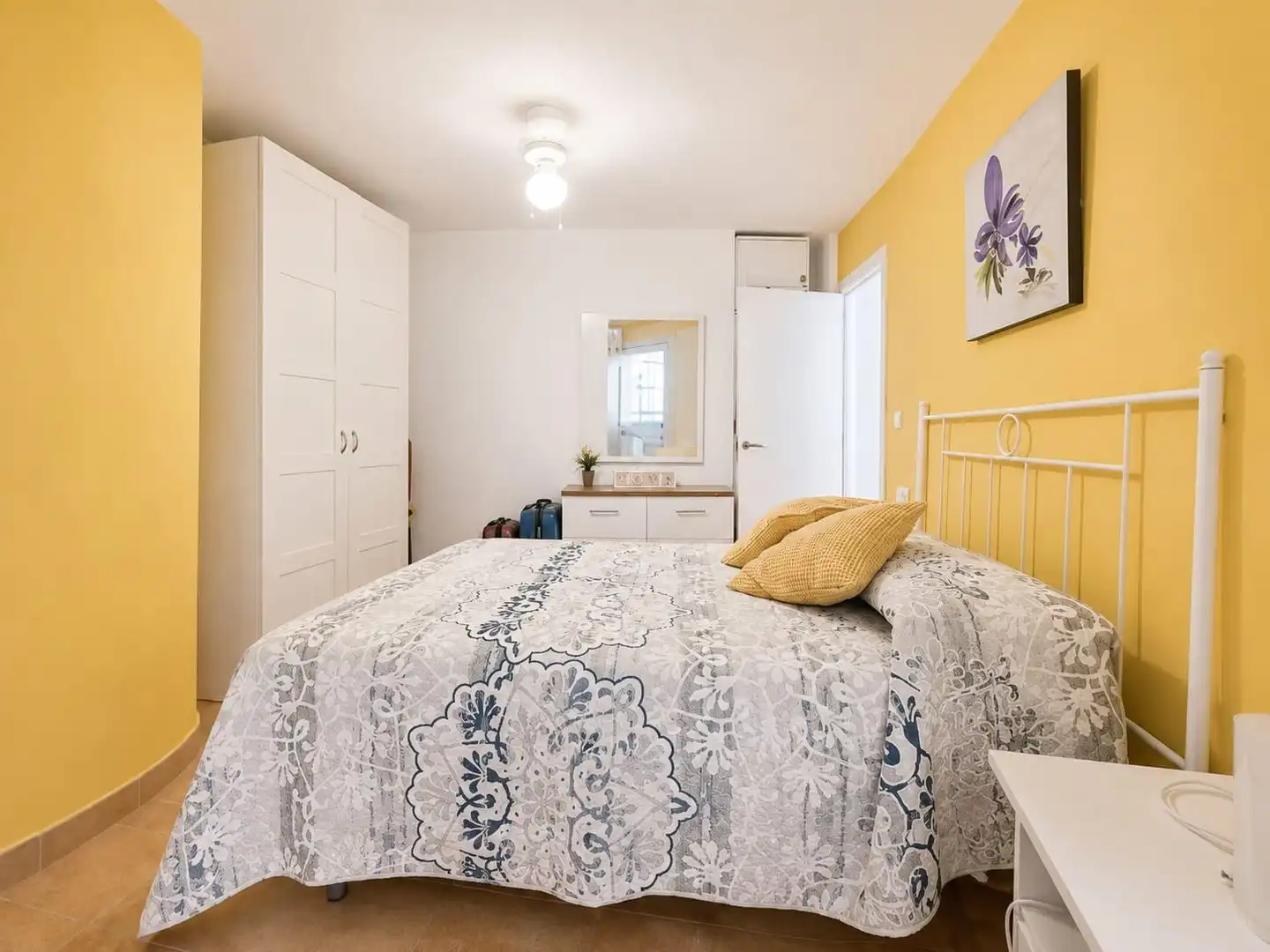 Bedroom of Flat for sale in Torremolinos  with Air Conditioner, Terrace and Community pool
