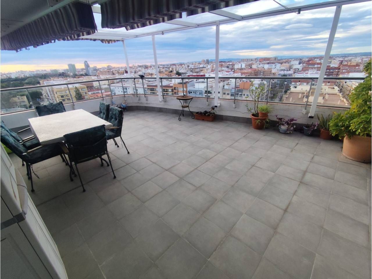 Àtic de lloguer a Paseo Clara Campoamor, La Constitución - Canaleta