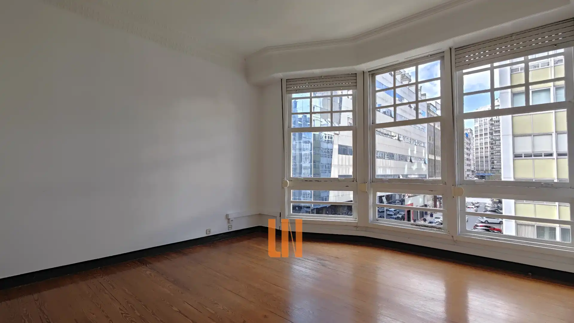 Office space with lift to rent in Calle Francisco Mariño, imagen 4