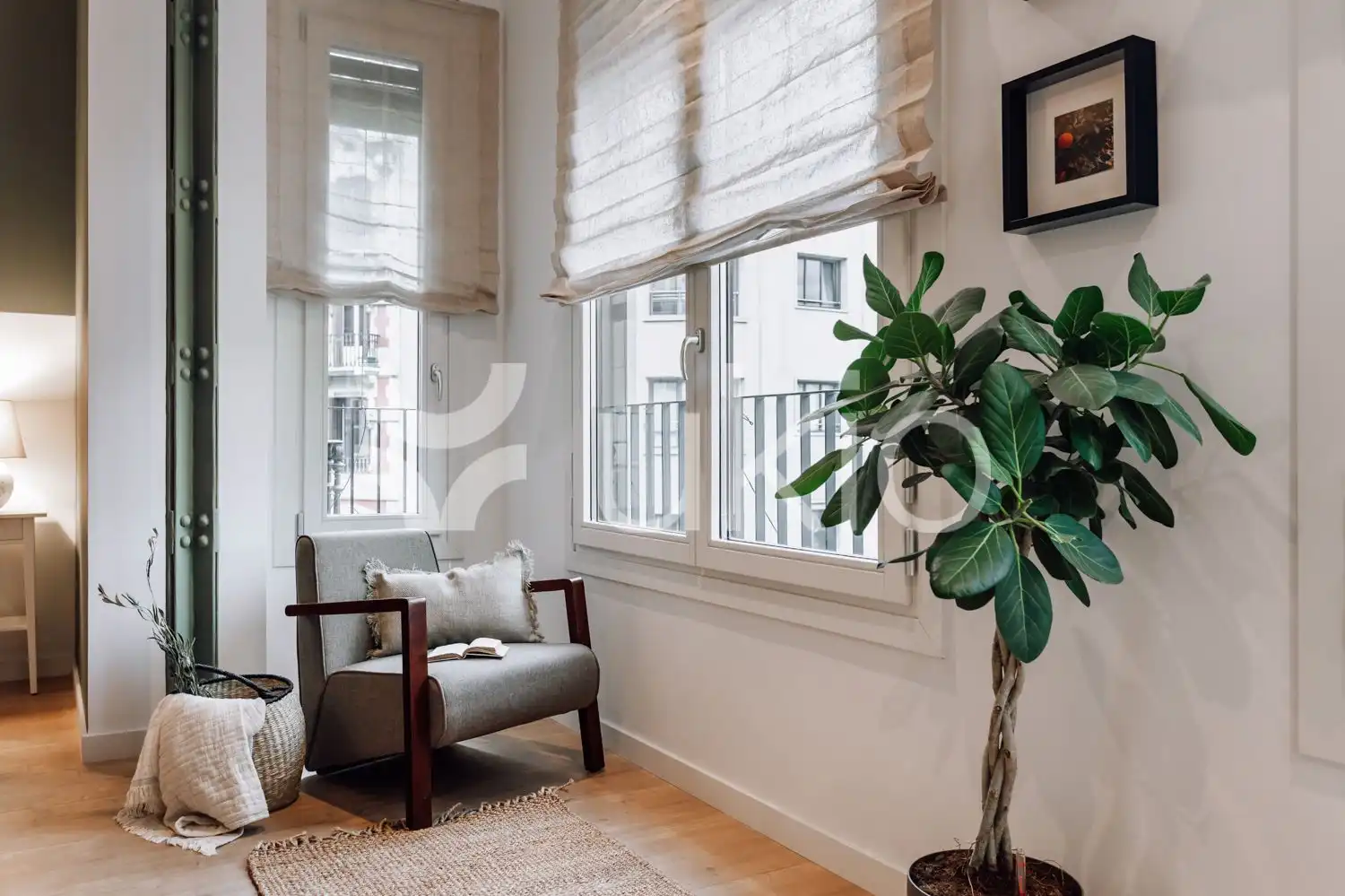 Apartment with lift to rent in Gran Via de les Corts Catalanes, imagen 19