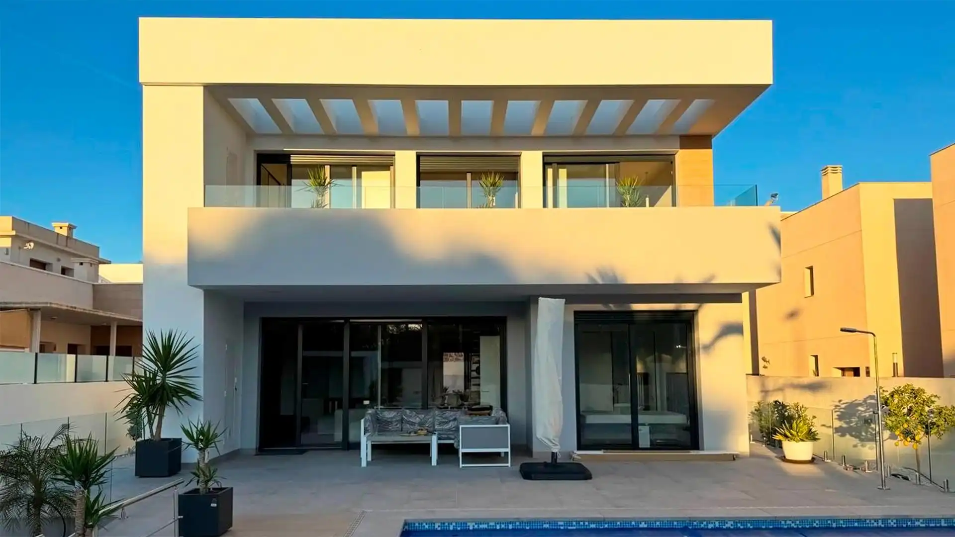 Vista exterior de Casa o chalet en venta en Rojales con Piscina y Jacuzzi