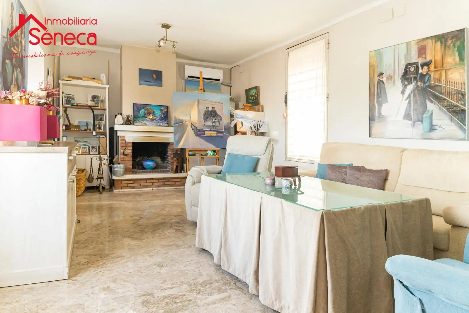 Sala d'estar de Casa o xalet en venda en Córdoba amb Aire condicionat, Calefacció i Terrassa