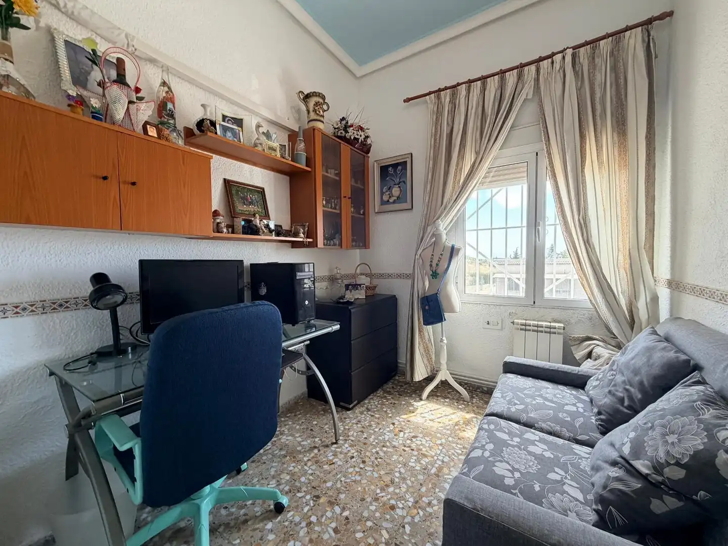 Living room of Houses for sale in Elche / Elx  with Air Conditioner, Heating and Private garden