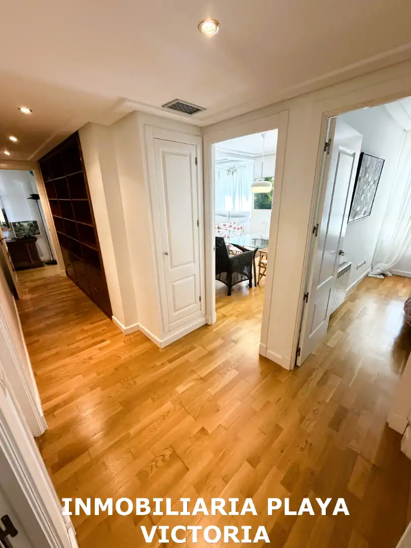 Flat for sale in Cádiz  with Air Conditioner, Heating and Parquet flooring