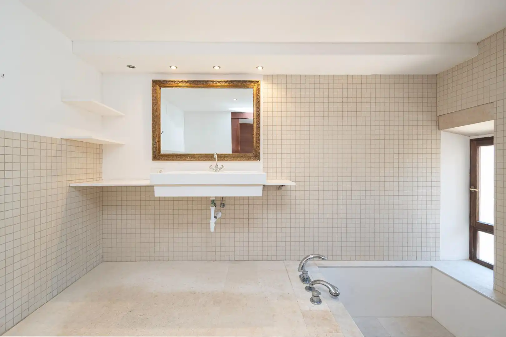 Bathroom of Houses for sale in Santanyí  with Private garden, Terrace and Storage room