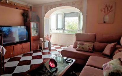 Living room of Flat for sale in  Cádiz Capital  with Terrace and Balcony