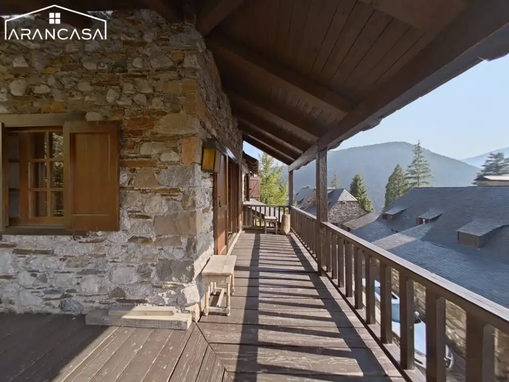 Terraza de Casa o chalet en venta en Naut Aran
