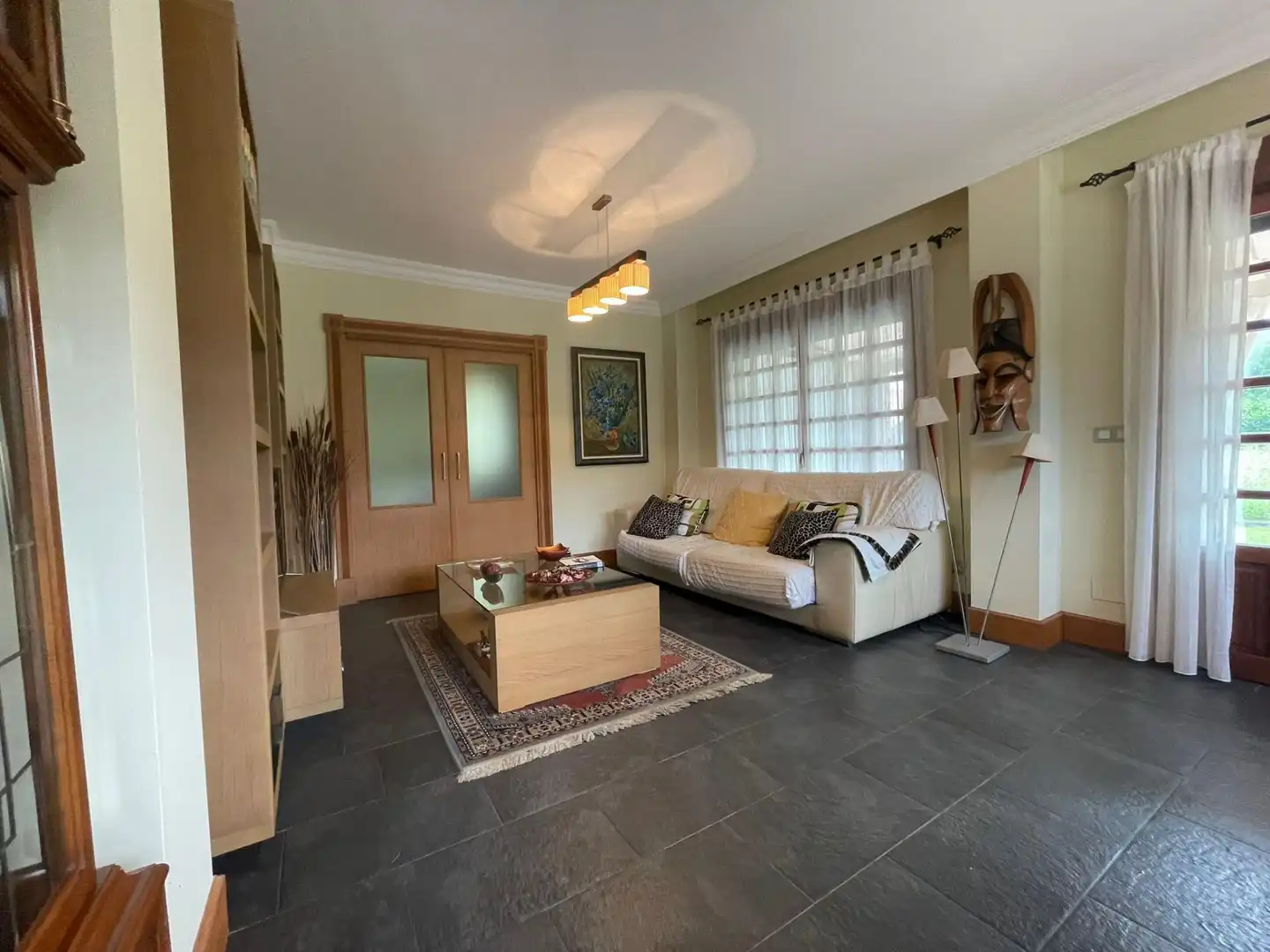 Sala de estar de Casa adosada en venta en Guriezo con Calefacción, Jardín privado y Terraza