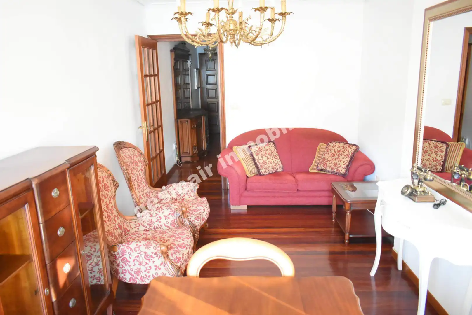Wohnzimmer von Wohnungen zum Verkauf in Pontevedra Capital  mit Heizung, Parkett und Abstellraum