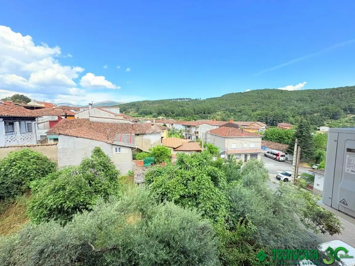 Vista exterior de Pis en venda en Arenas de San Pedro amb Aire condicionat i Calefacció