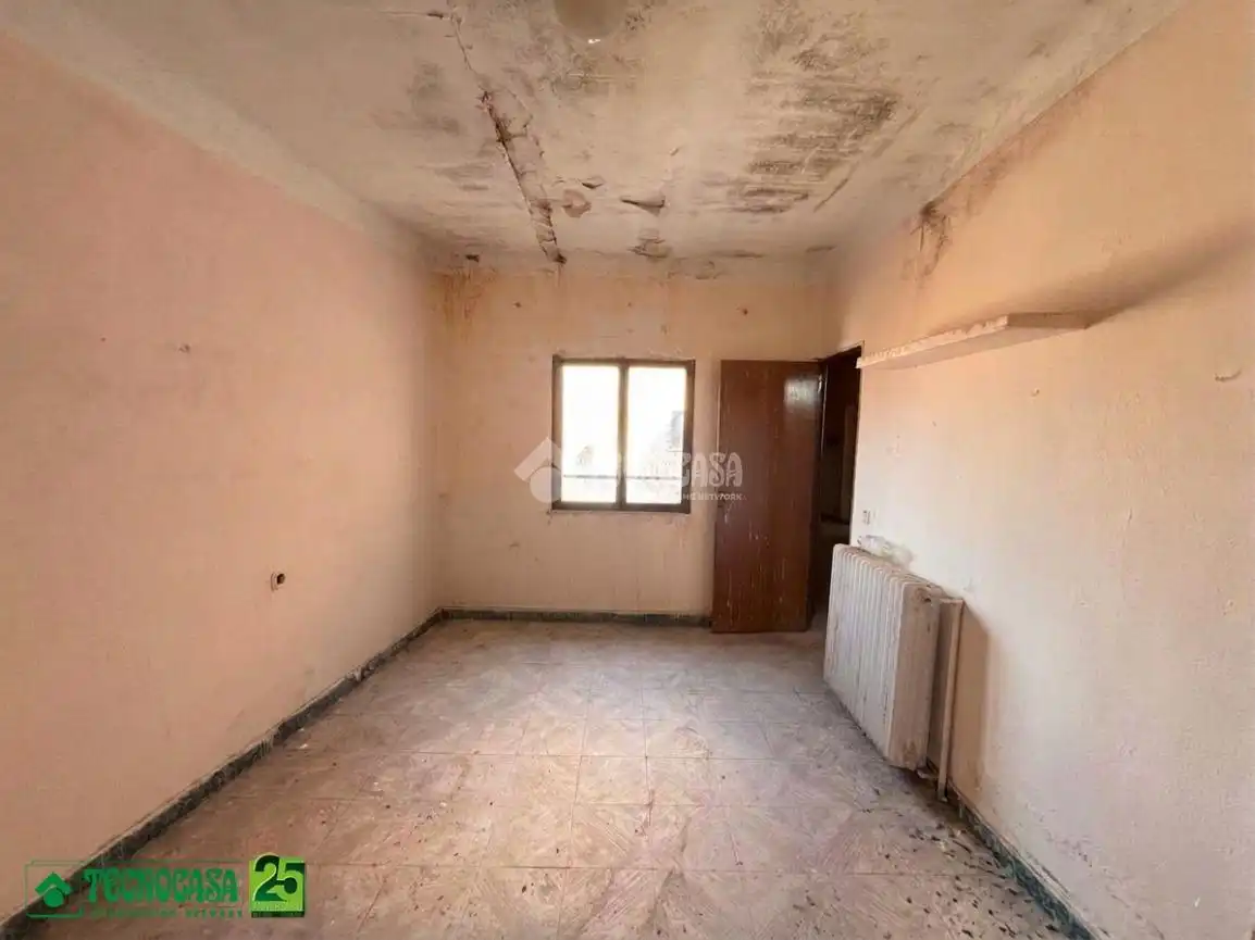 Piso en venta en Manzanares con Terraza y Balcón