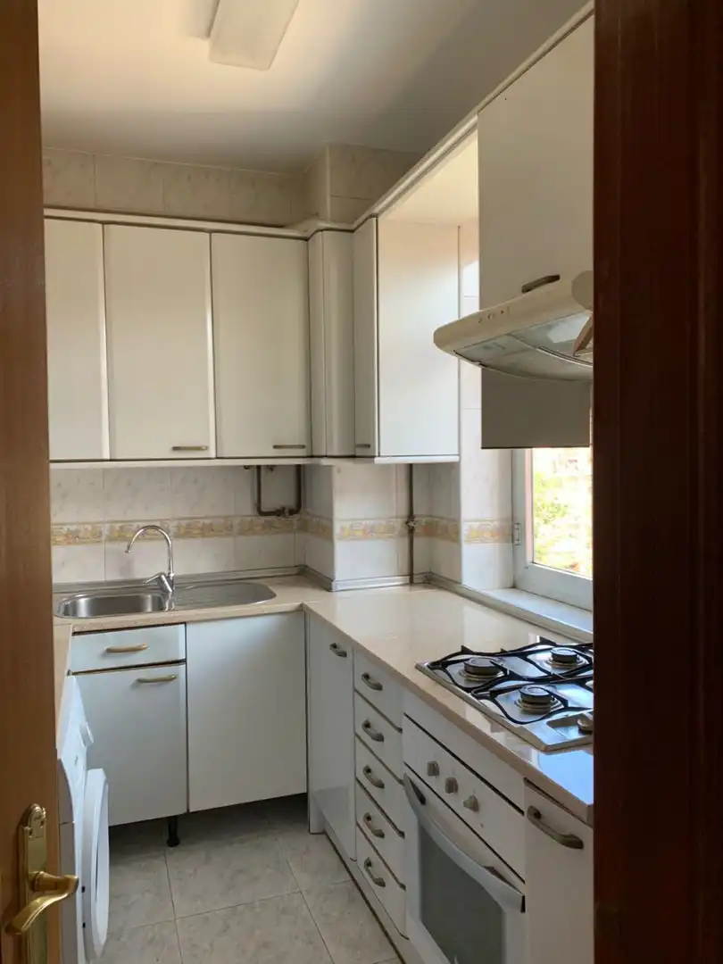 Kitchen of Flat for sale in Madrid  with Heating and Storage room