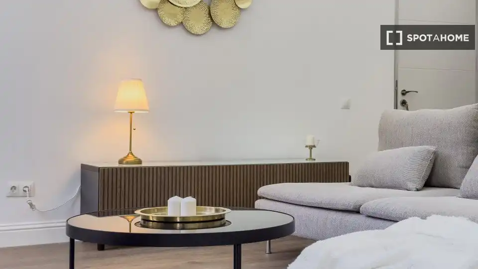 Flat with terrace to rent in Eixample, imagen 8
