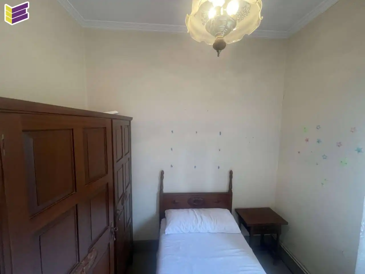 Dormitori de Casa o xalet en venda en Vigo  amb Calefacció, Jardí privat i Terrassa