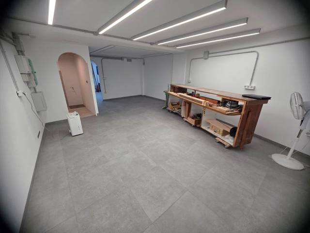 Local comercial en Venta en El Carril - Paseo de Chapi