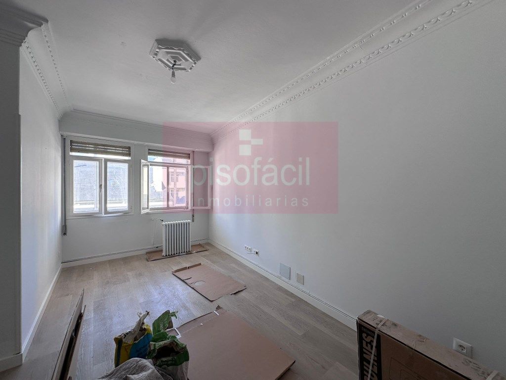 Habitación de Piso en venta en Lugo Capital