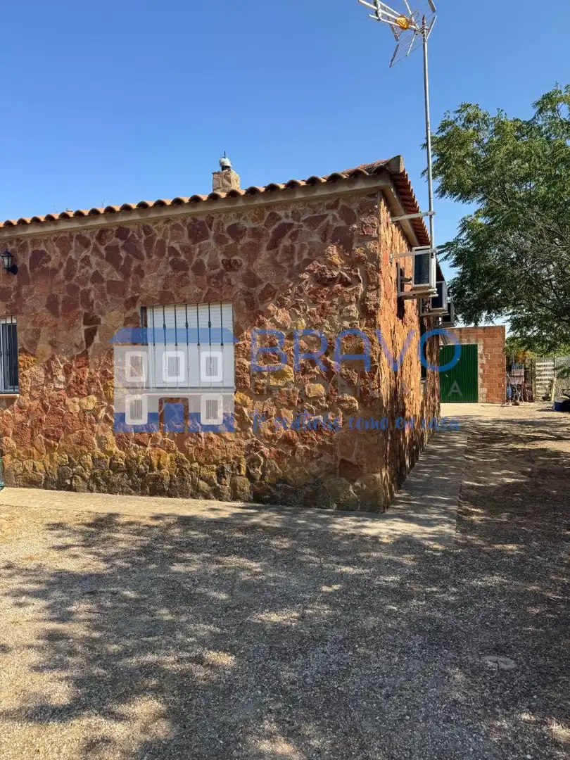Vista exterior de Casa o chalet en venta en Medellín con Aire acondicionado, Jardín privado y Trastero