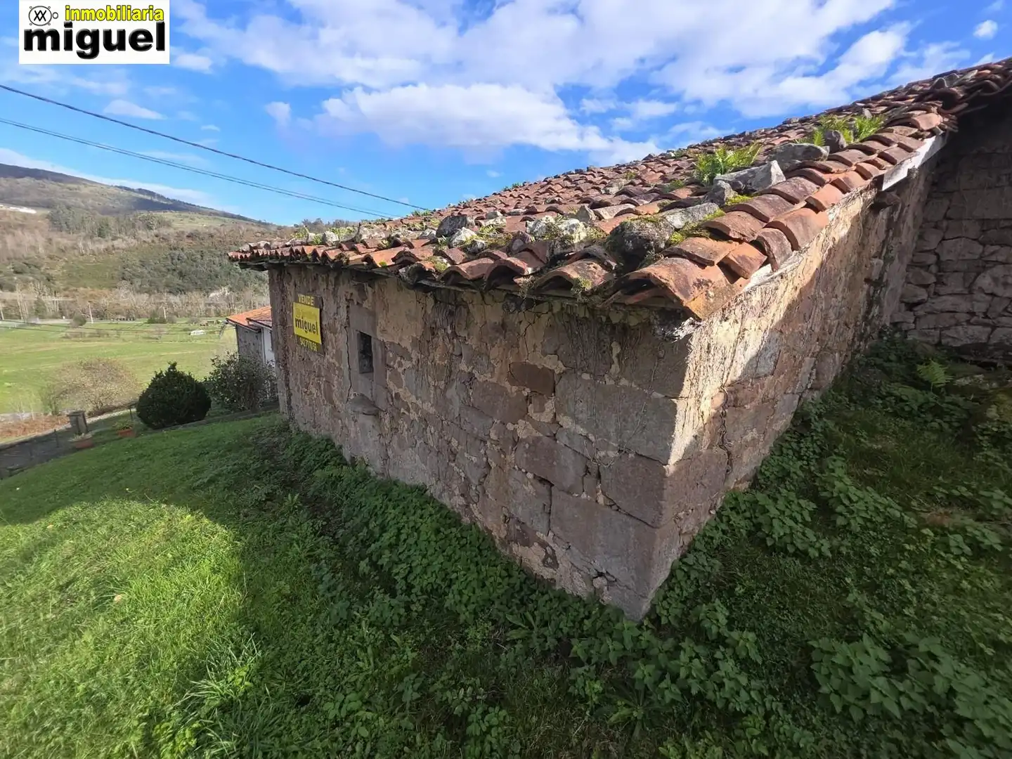 Vista exterior de Casa o chalet en venta en Herrerías con Jardín privado