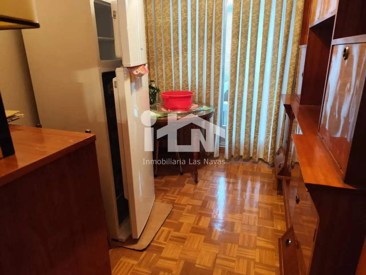 Cocina de Piso en venta en Las Navas del Marqués  con Calefacción, Parquet y Terraza