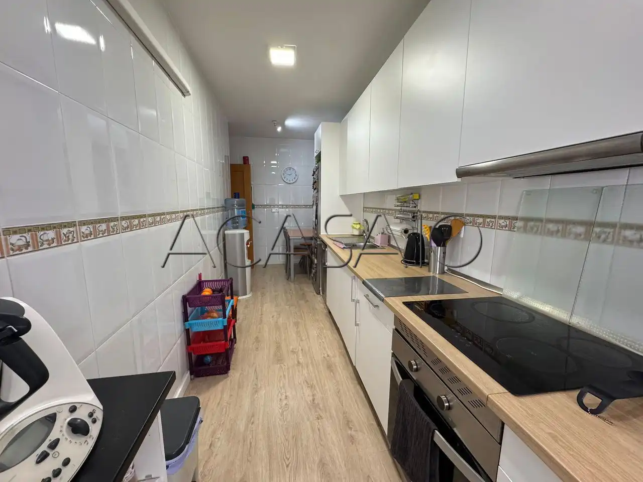 Küche von Wohnung zum Verkauf in Borox mit Klimaanlage, Heizung und Abstellraum