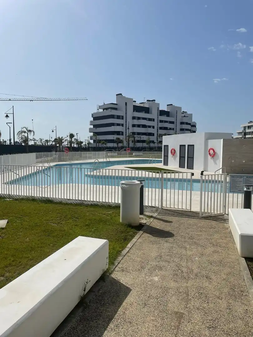 Piscina de Àtic en venda en Torremolinos amb Aire condicionat, Terrassa i Traster