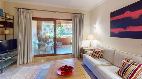 Foto 2 de Pis en venda a Guadalmina Baja, Málaga