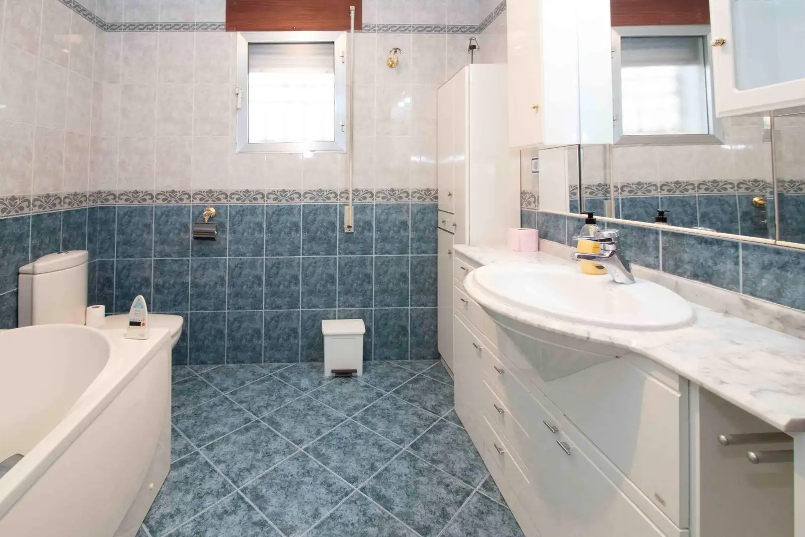 Baño de Casa o chalet en venta en Talavera la Real con Aire acondicionado y Calefacción