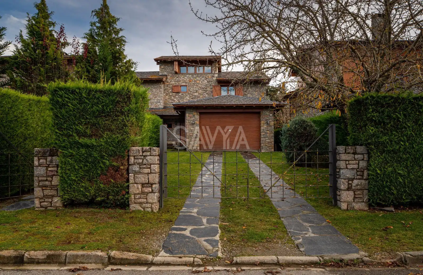 Vista exterior de Casa o xalet en venda en Prats i Sansor amb Calefacció, Jardí privat i Terrassa