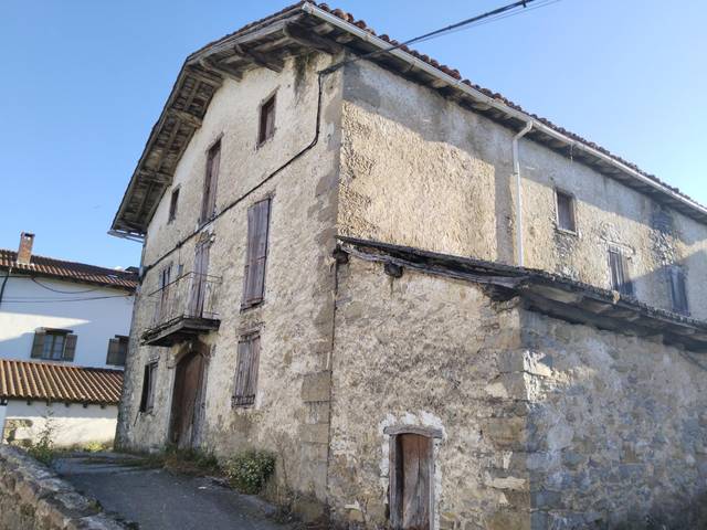 Finca rústica en Venta en Erro