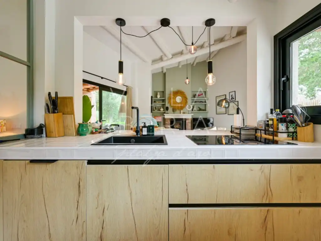 Küche von Haus oder Chalet zum Verkauf in Santa Cristina d'Aro mit Klimaanlage, Heizung und Privatgarten