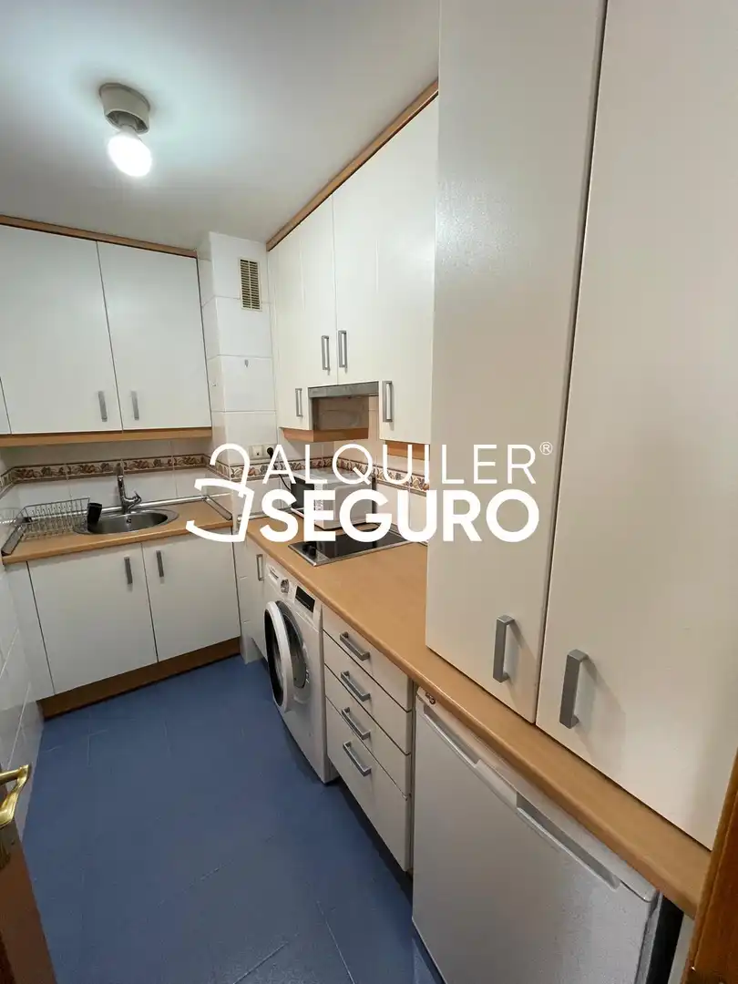 Kitchen of Flat for rent in Carabanchel