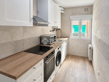 Flat for sale in C. de Francisco Paíno