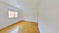 Bedroom of Flat to rent in  Madrid Capital  with Oven, Washing machine and Pets allowed