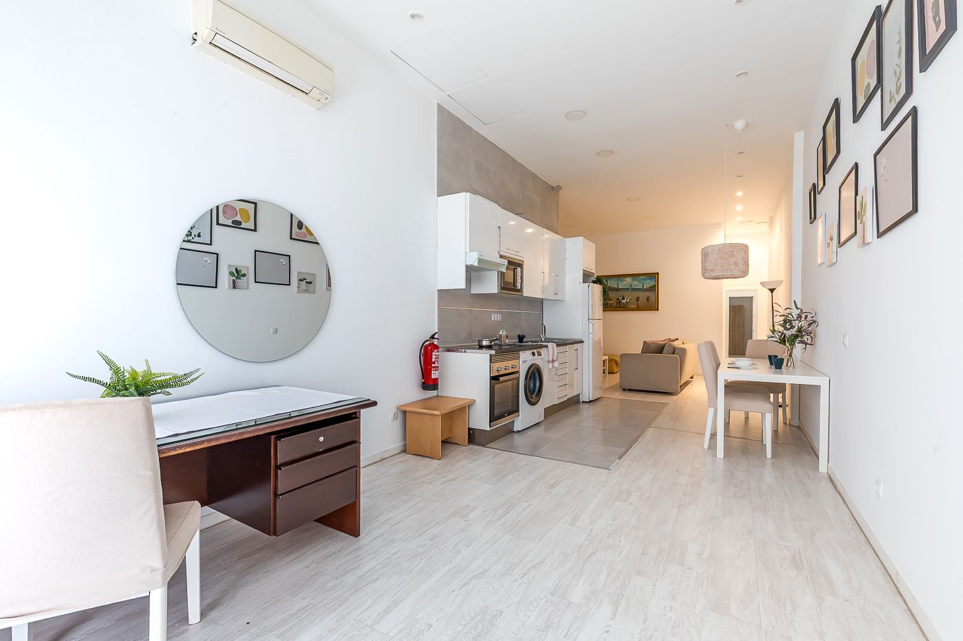 Sala de estar de Apartamento en venta en  Madrid Capital